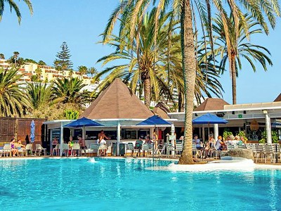 Corallium Beach