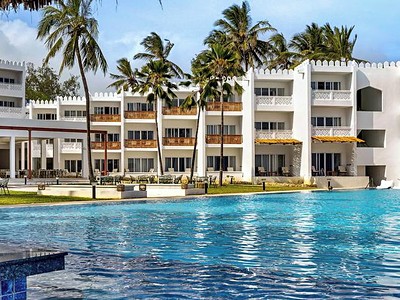 Bamburi Beach