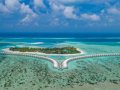 Cinnamon Hakuraa Huraa Maldives