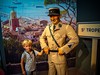 Pariz_Musee_Grevin_Cetnik.jpg
