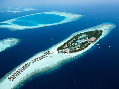 Vilamendhoo Island Resort & Spa