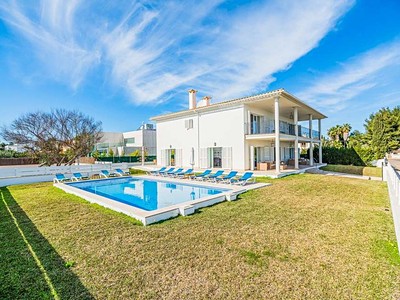 Villa Quiros II