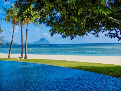 Maradiva Villas Resort & Spa