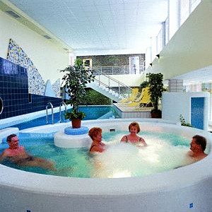 Podzimní víkend v maďarských termálech hotel 4 , s dopravou