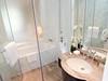 Dorsett Shepherds Bush hotel, Londýn, Anglie