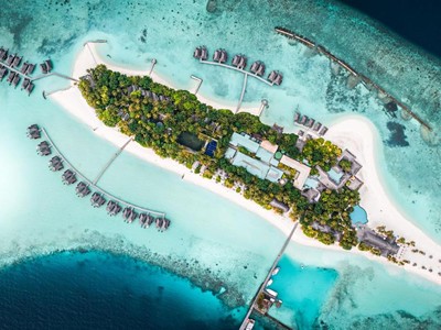 Veligandu Island Resort
