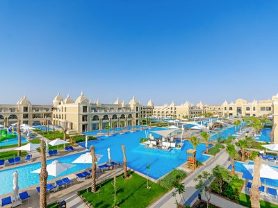 Titanic Royal Resort