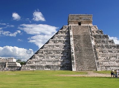 Pyramidy, mayská civilizace a příroda Yucatánu