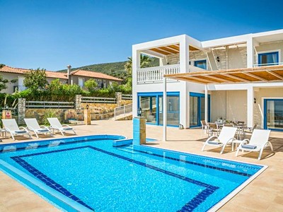 Villa Cyan