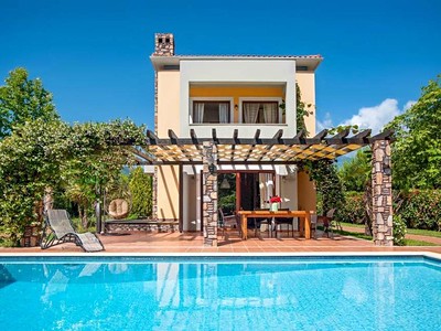 Villa Ione