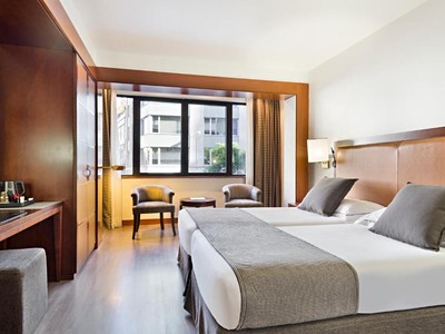Hotel Balmoral 4, Barcelona - letecky, 4 dny