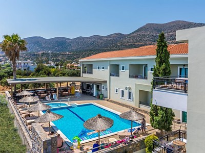 Dias Hotel & Apartments