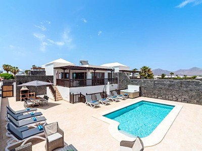 Villa Poppyfield