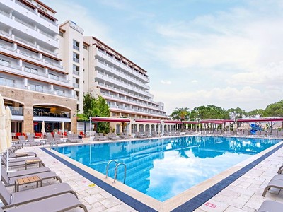 Batihan Beach Resort