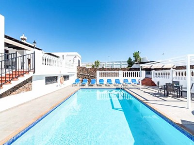 Casa Lily