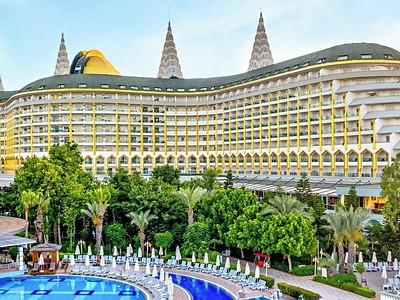 Delphin Imperial
