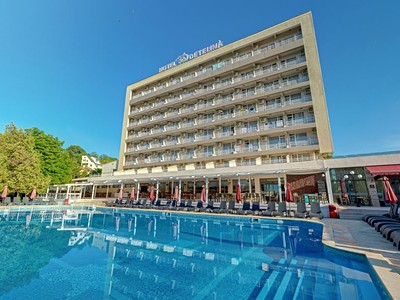 Detelina vlastní dopravou ALL Inclusive 7 nocí