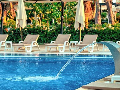 Bounty Hotel
