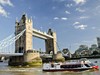 Anglie_Londyn_plavba_po_Temzi_Tower_Bridge.jpg