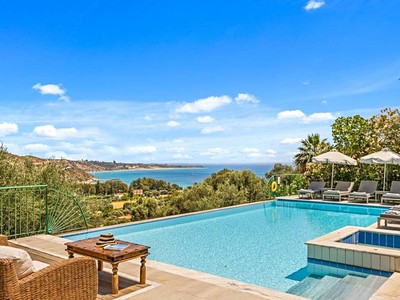 Villa Thymari