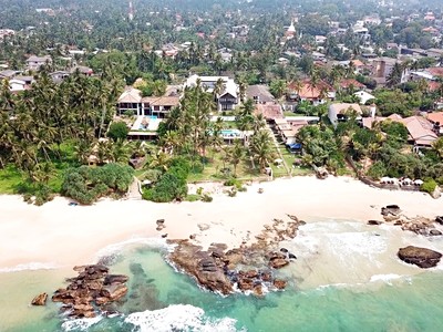 R Degrees Luxury Boutique Hotel