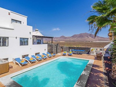 Villa Victoria