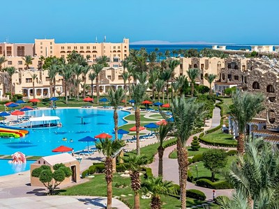 Royal Lagoons Resort & Aqua Park