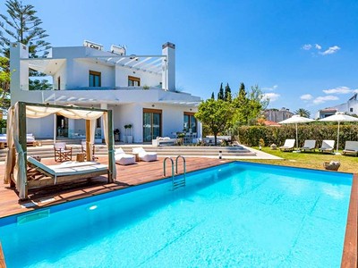 Love White Villa