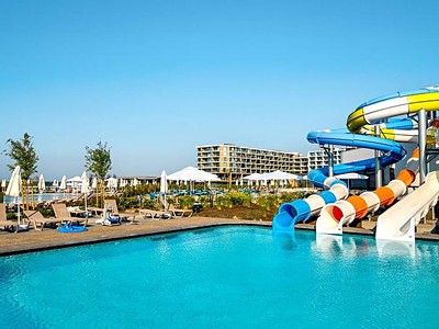Wave Resort