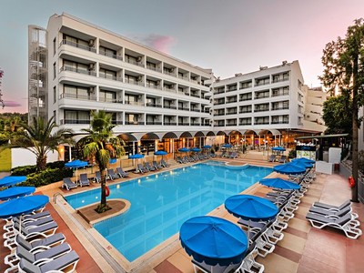K Maris Hotel