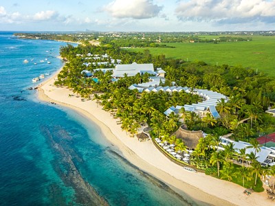 Victoria Beachcomber Resort & Spa