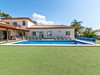 Villa Guapa #2