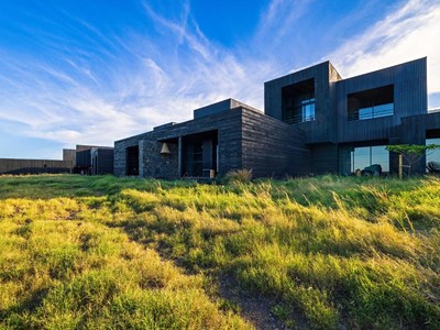 Wood Hotel & Spa Saint Gilles