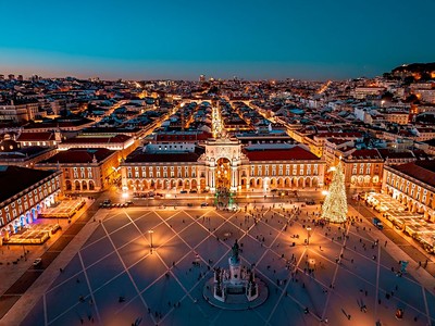 Adventní Lisabon + Královské Vánoce v Sintře + Sváteční Vesnička v Cascais