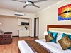 Triton Beach hotel, Maafushi, Maledivy