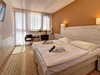 Hotel Vega, Lázně Luhačovice - Moderní pokoj v lázeňském hotelu v Luhačovicích pro pohodlný pobyt