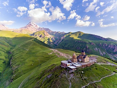 Poznávací zájezd Gruzie - Přes Kavkaz k Černému moři, odlet z Katovic