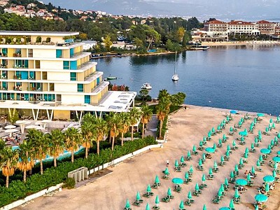 Carine Hotel Kumbor