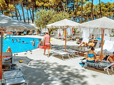 Diamma Resort