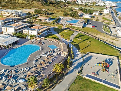 Hotel Grand Blue Beach