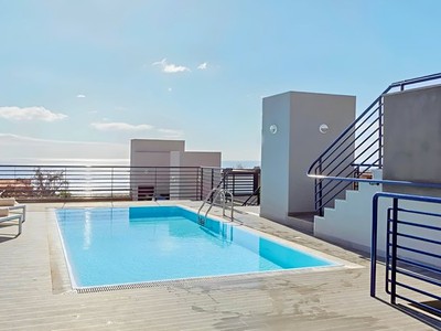 Terrace Mar