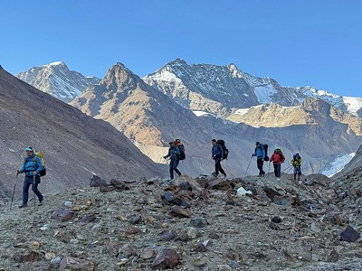Indie - trekking v Himálaji