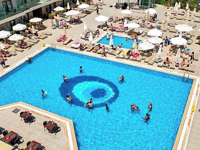 Jasmin Beach