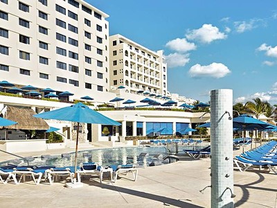 Occidental Tucancun