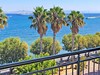 Balkon hotelového pokoje