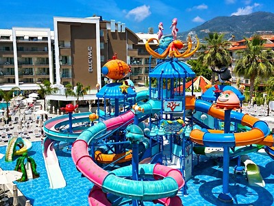 Hotel Blue Wave